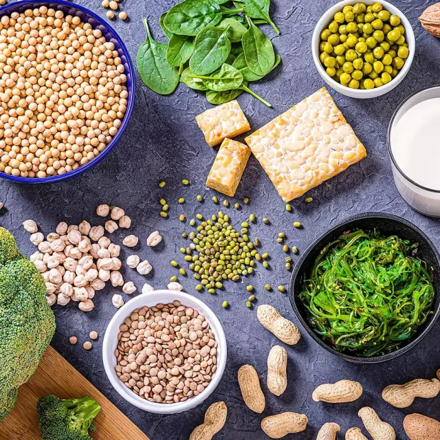 Frederic Yves Michel NOEL Easy Vegan Meals You Can Make in Under 20 Minutes